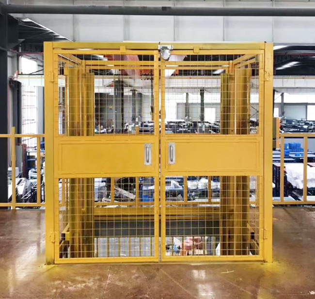 鞍山智能导轨式升降机亮相